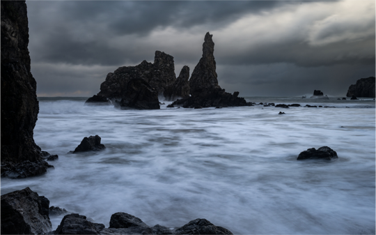 Main image Spanish Sea Stacks